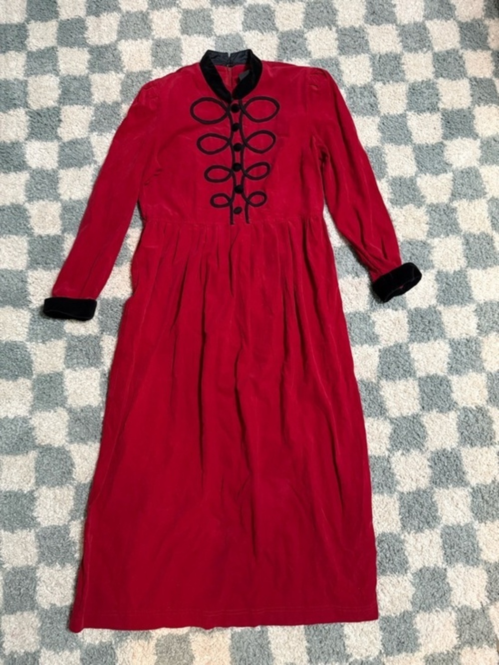 POSITIVE ATTITUDE Vintage Band Collar Long Sleeve Cord Detail Dress Ringmaster
